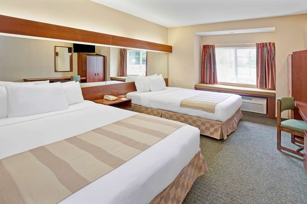 Microtel Inn & Suites By Wyndham Walterboro Chambre photo